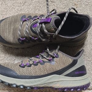 Merrell Women's Brown and Purple Athletic Shoes